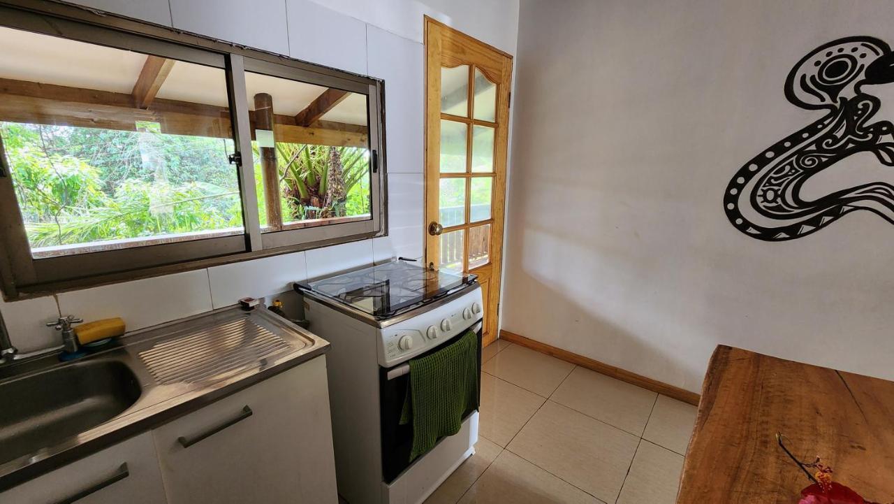 Cabanas Manuto Hanga Roa Exterior foto